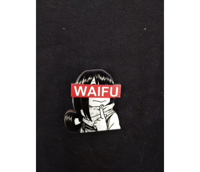 Деревянный значок Waifu