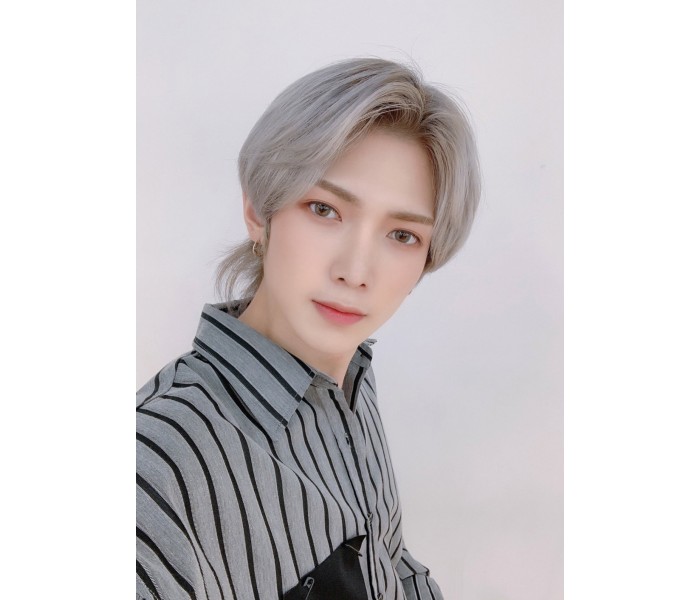 Плакат по Ateez №37 42407442